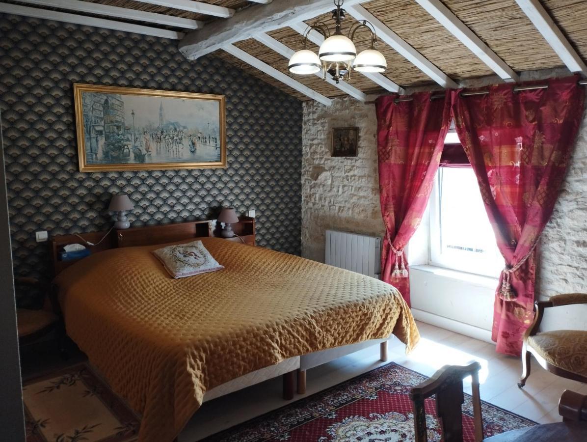Chez Marek Et Urszula Bed & Breakfast Le Langon Dış mekan fotoğraf